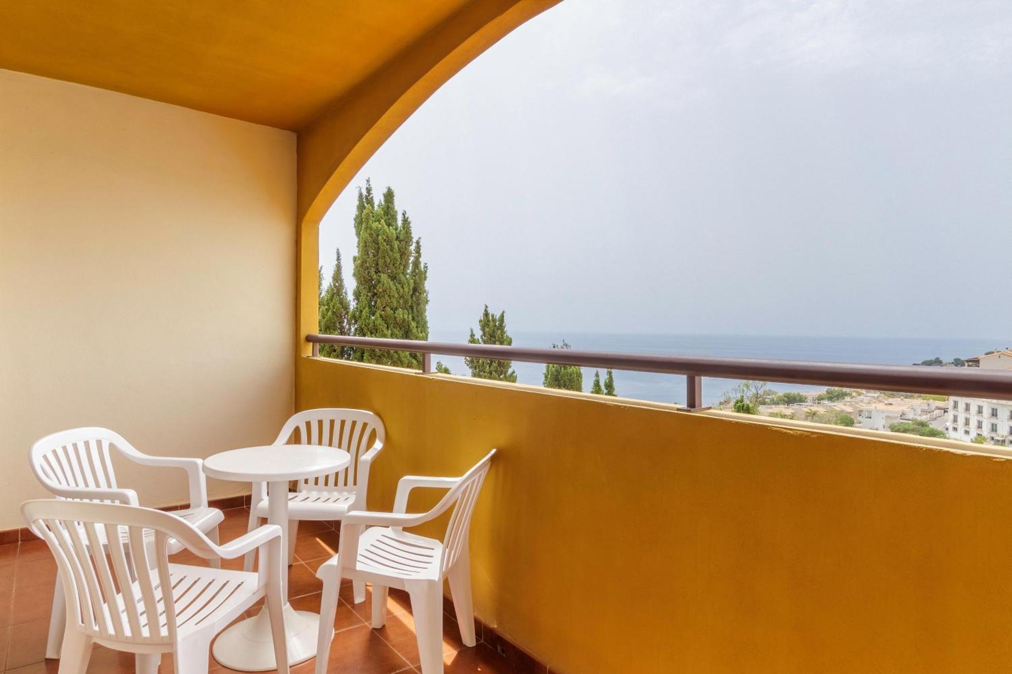 Apartamentos Best Alcazar Ла-Эррадура Экстерьер фото