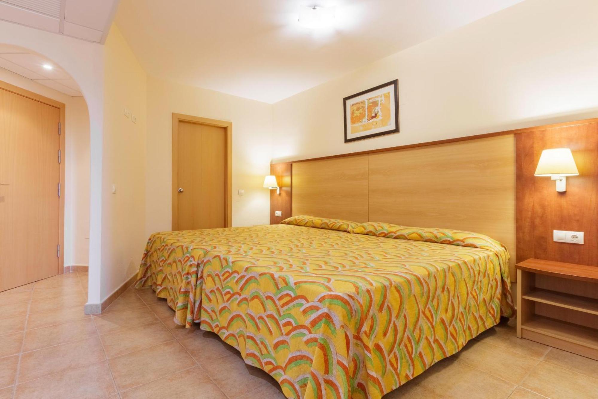 Apartamentos Best Alcazar Ла-Эррадура Экстерьер фото
