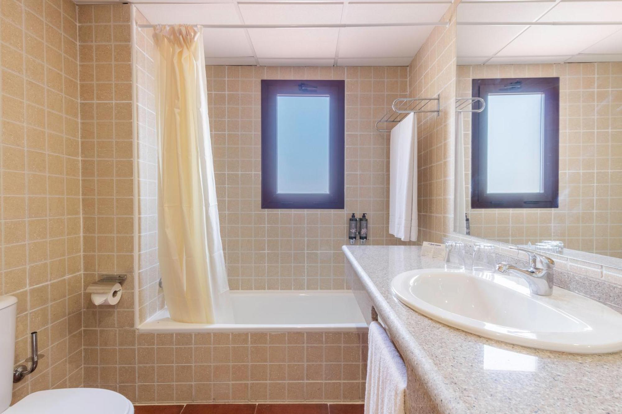 Apartamentos Best Alcazar Ла-Эррадура Экстерьер фото